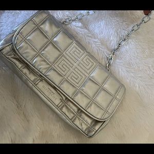 Given beauty clutch purse pochette